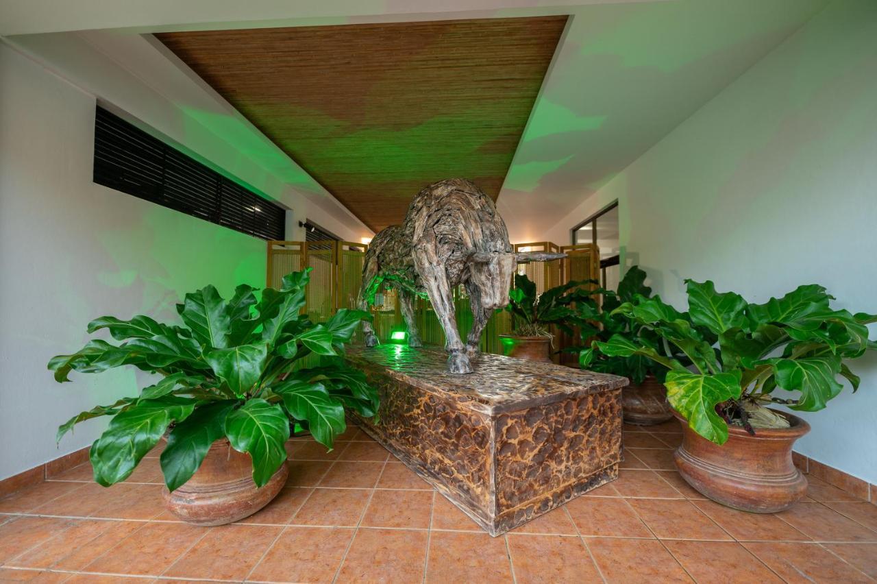 Hotel Costa Pacifica Эстерильос Экстерьер фото