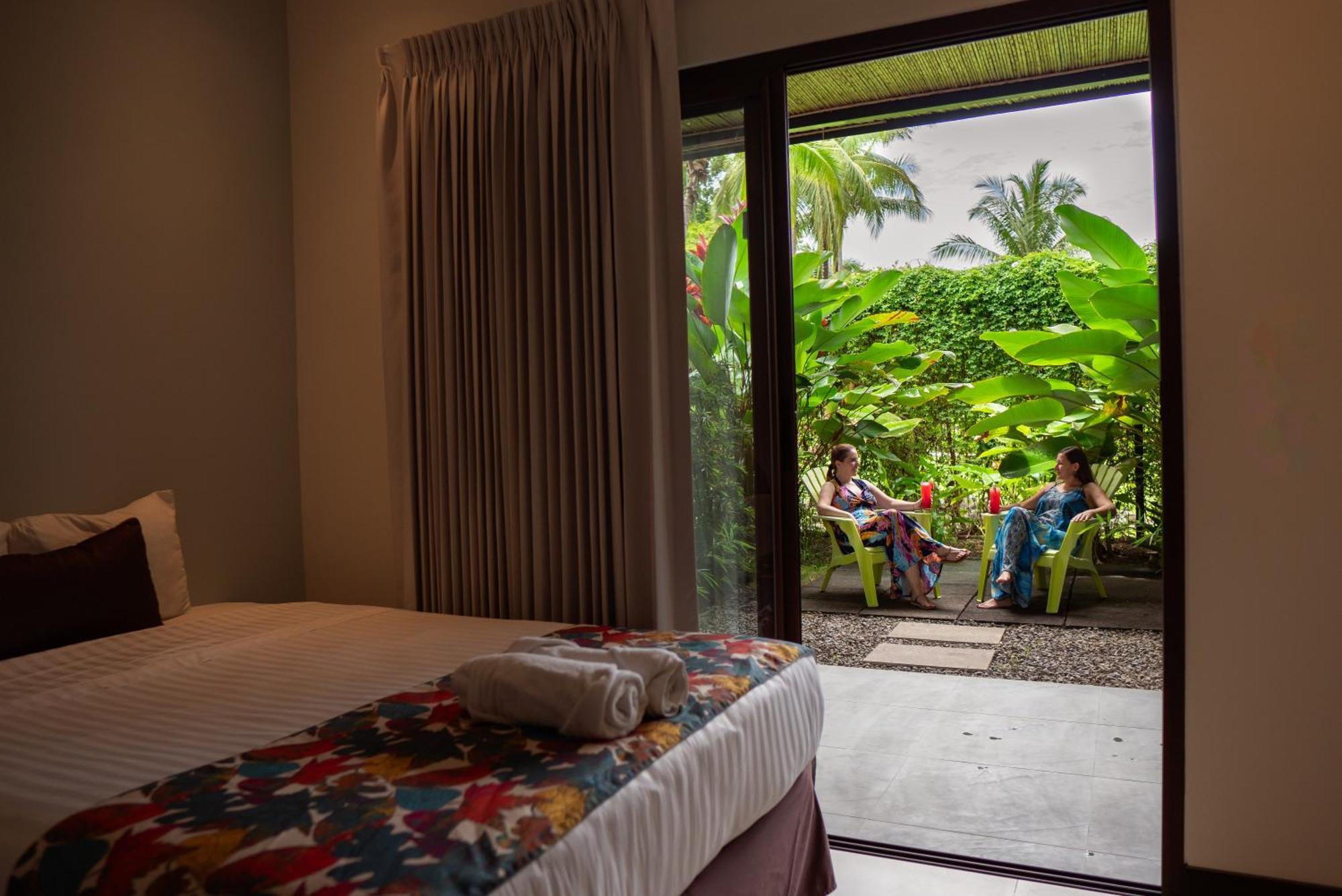 Hotel Costa Pacifica Эстерильос Экстерьер фото