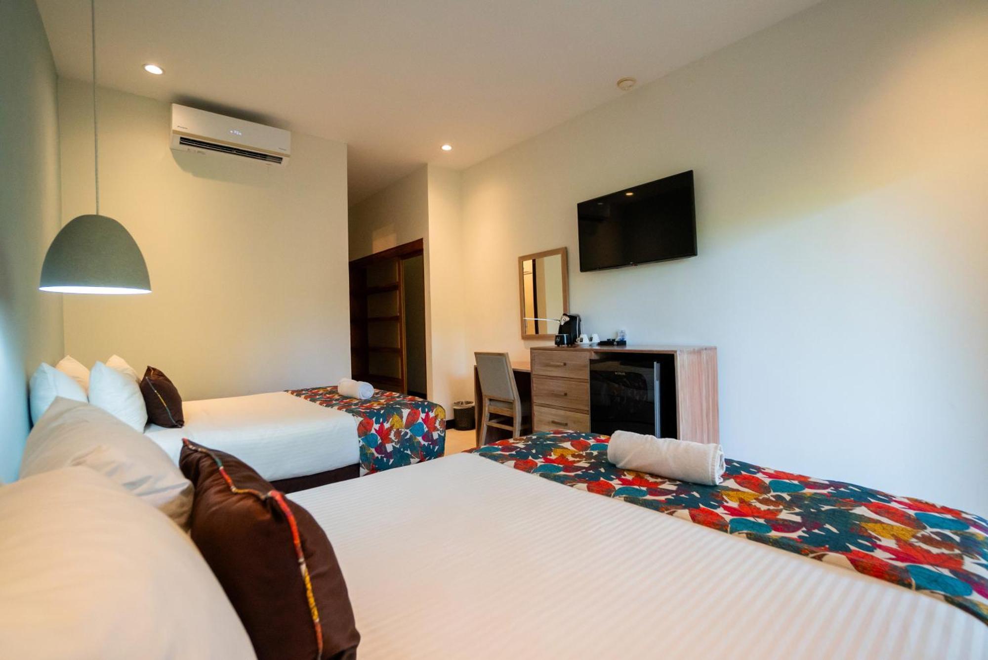 Hotel Costa Pacifica Эстерильос Экстерьер фото